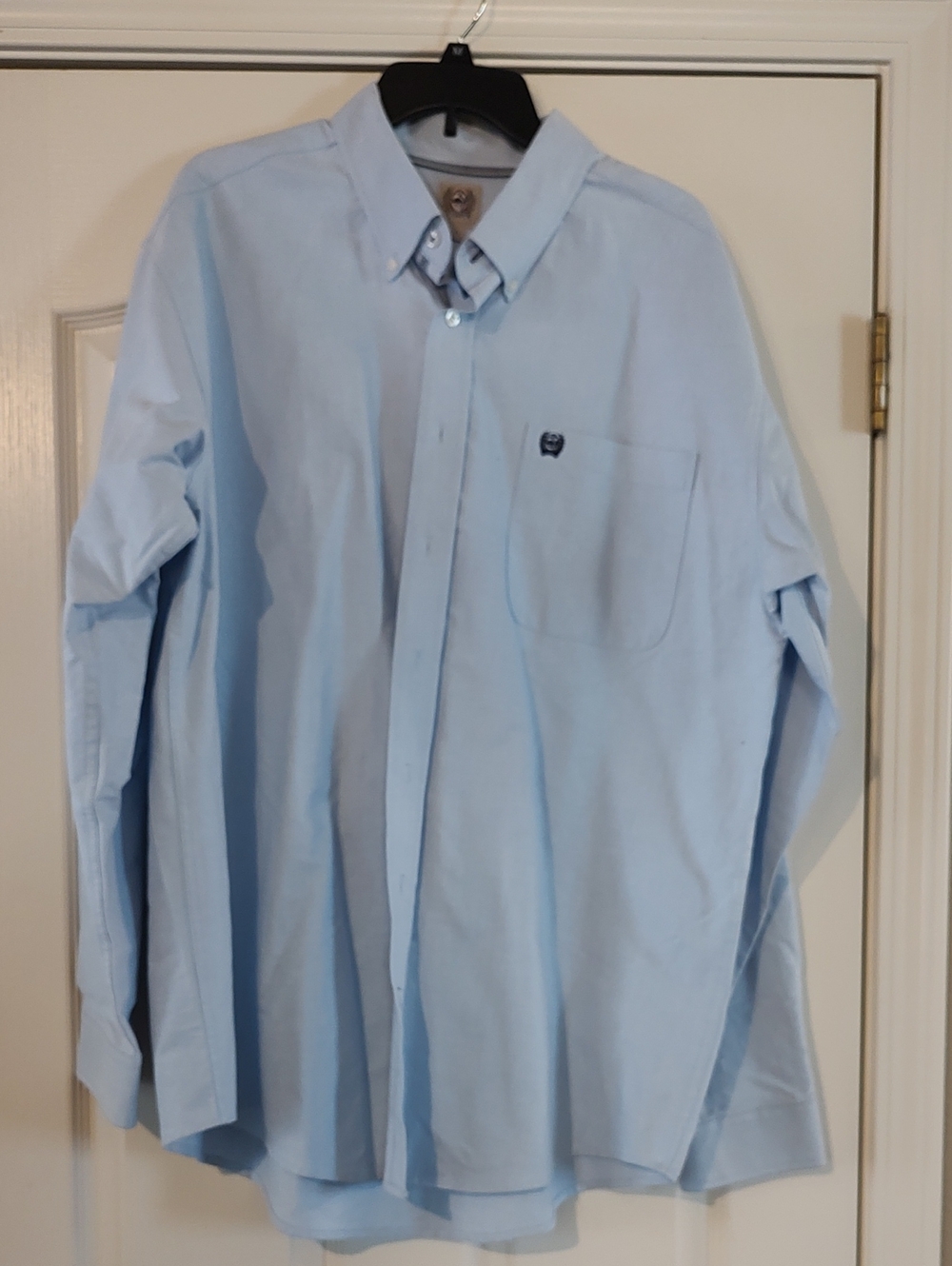 Cinch Men's Light Blue Button-Down Dress Shirt